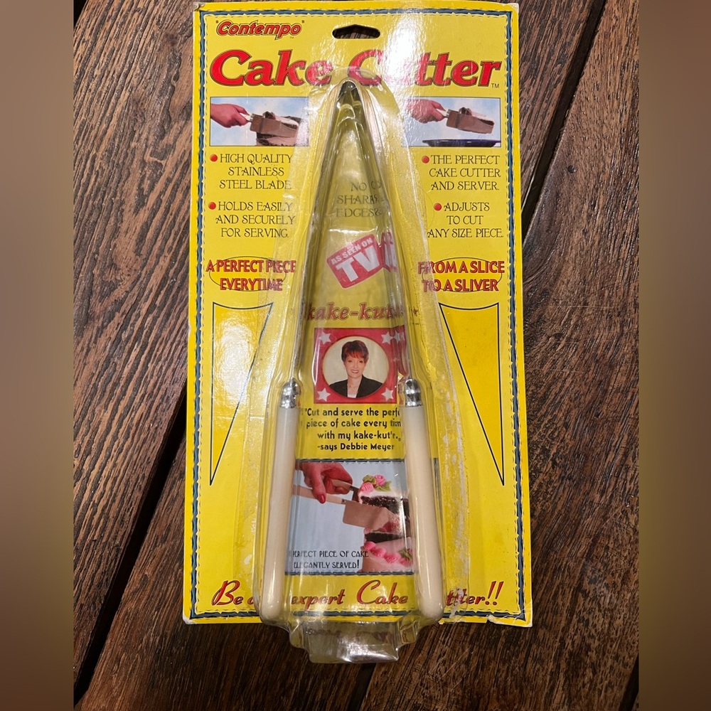 Vintage As Seen on TV Cake-Kut’r Wedge Cake Cutter & Server